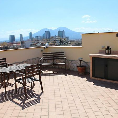 L'Occhio Sul Vesuvio Appartamento Con Terrazza Privata E Casa Vacanza Senza Terrazza Privata Неаполь Екстер'єр фото